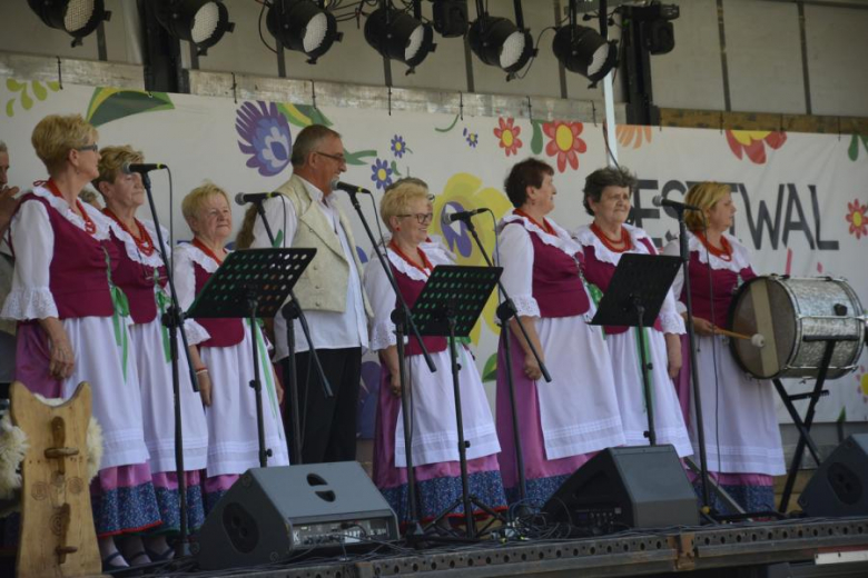 Festiwal Kół Gospodyń Wiejskich w Mazurowicach