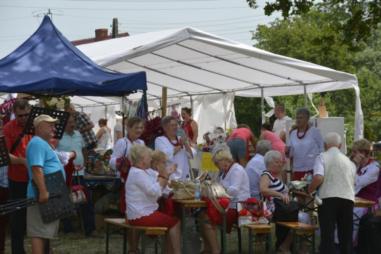 Festiwal Kół Gospodyń Wiejskich w Mazurowicach