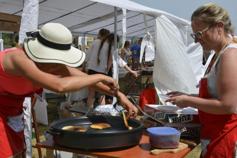 Festiwal Kół Gospodyń Wiejskich w Mazurowicach