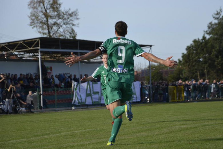 ODRA MALCZYCE - POLONIA ŚRODA ŚLĄSKA 1:2 (0:1)