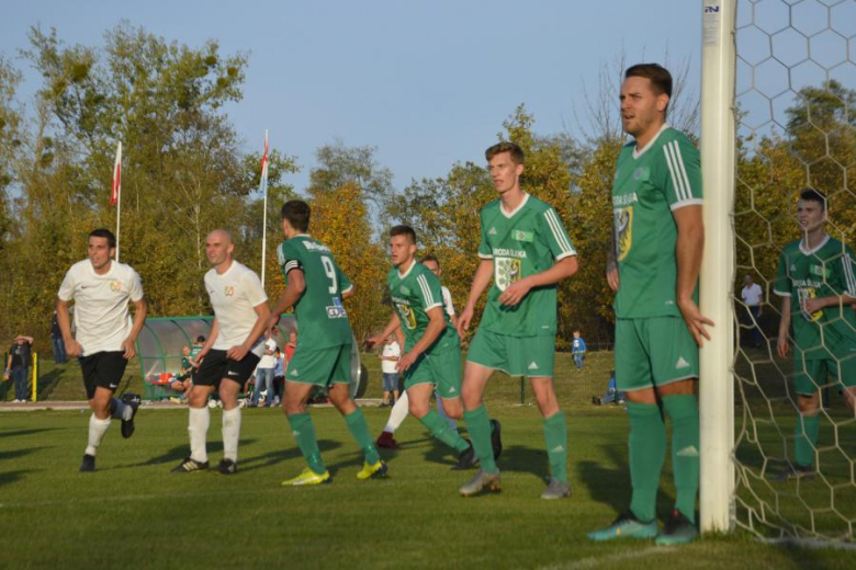 ODRA MALCZYCE - POLONIA ŚRODA ŚLĄSKA 1:2 (0:1)