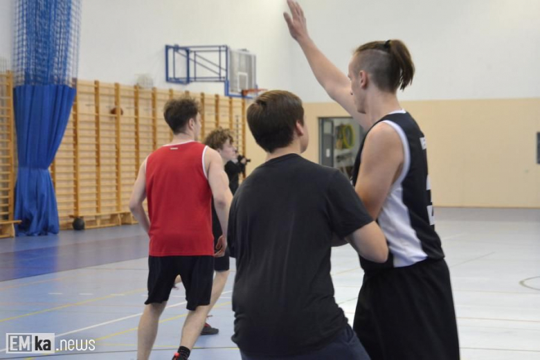 Turniej koszykówki w Malczycach 