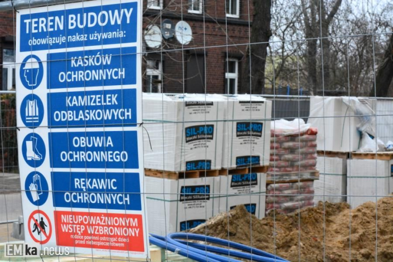 Trwa remont dworca w Malczycach 