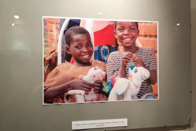 Wernisaż wystawy "Dzieci Tonga"