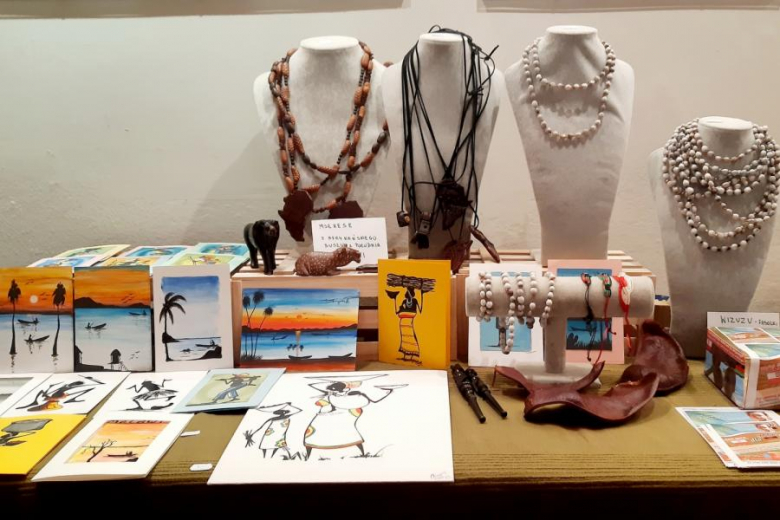 Wernisaż wystawy "Dzieci Tonga"