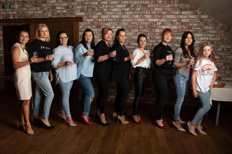 Sesja zdjęciowa uczestniczek II Ogólnopolskiego Dnia Szpilek