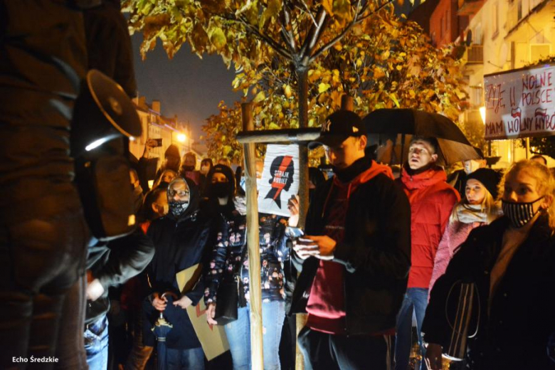 Średzianie wyrazili swój sprzeciw wobec orzeczenia TK