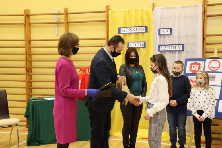 Wręczenie nagród zwycięzcom