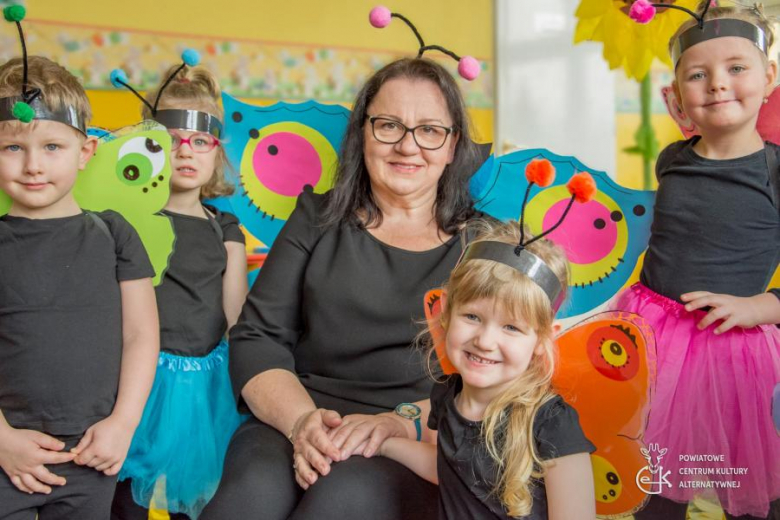 Pani Marzena z Malczyc - 305 głosów