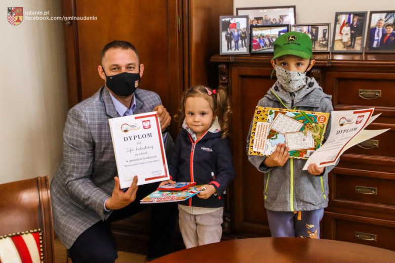 Laureaci konkursu plastycznego 