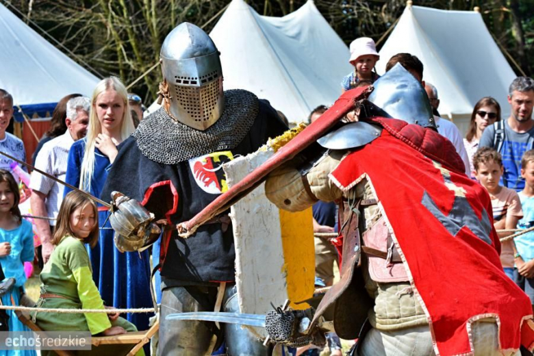 V Turniej Rycerski w Zamku na Wodzie w Wojnowicach