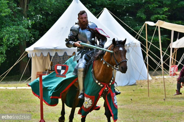 V Turniej Rycerski w Zamku na Wodzie w Wojnowicach
