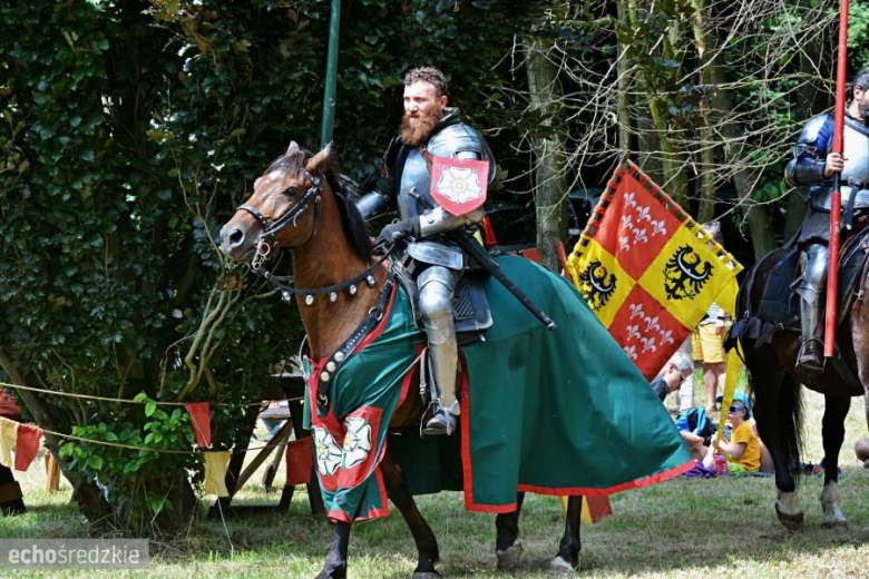 V Turniej Rycerski w Zamku na Wodzie w Wojnowicach