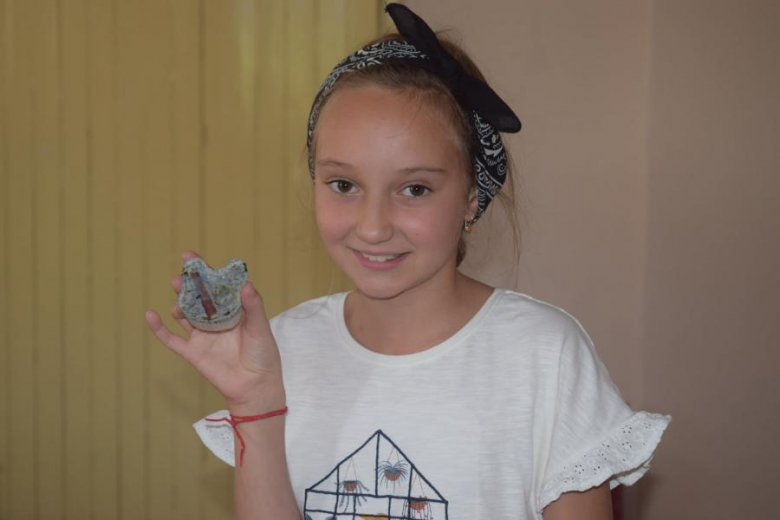 Wakacje z GOKiem i Biblioteką - mydełka i budowanie z rurek