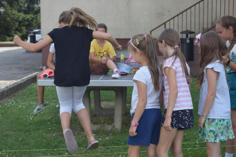 Wakacje z GOKiem i Biblioteką - warsztaty plastyczne