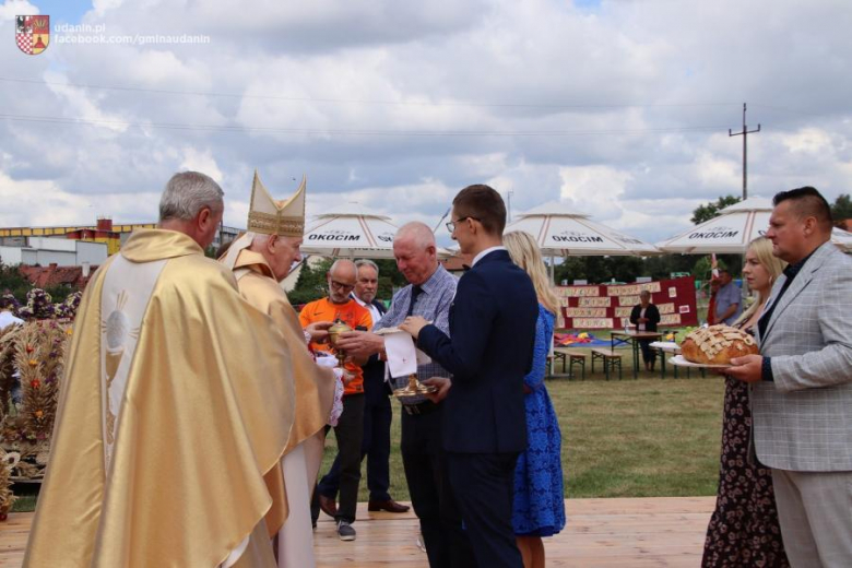 Święto plonów w Ujeździe Górnym