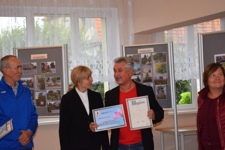 Uroczystość w Gminnym Ośrodku Kultury w Kostomłotach