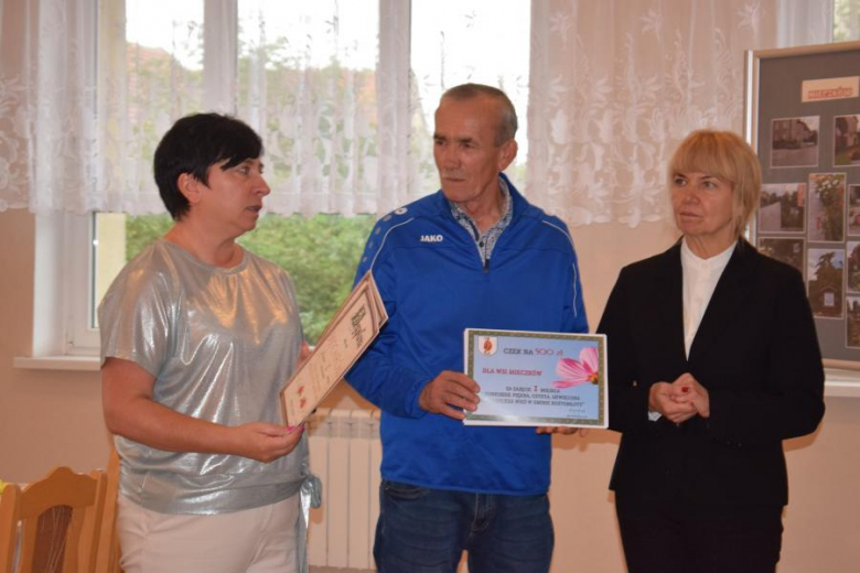 Uroczystość w Gminnym Ośrodku Kultury w Kostomłotach