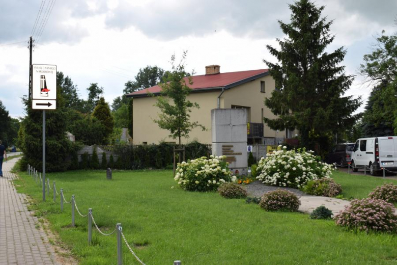 Wichrów w obiektywie - zwycięzca konkursu "Najpiękniejsza wieś w Gminie Kostomłoty"- miejsce I