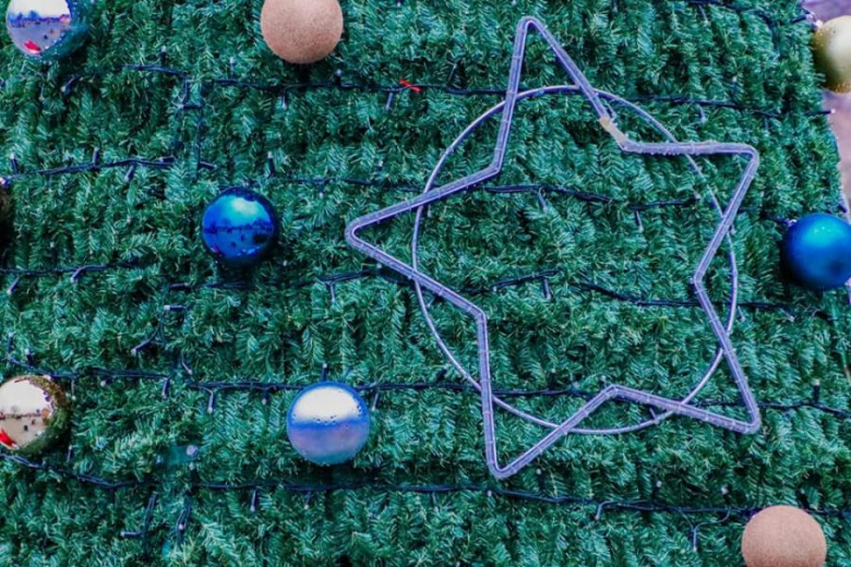 Uroczyste odpalenie choinki i wizyta Św. Mikołaja