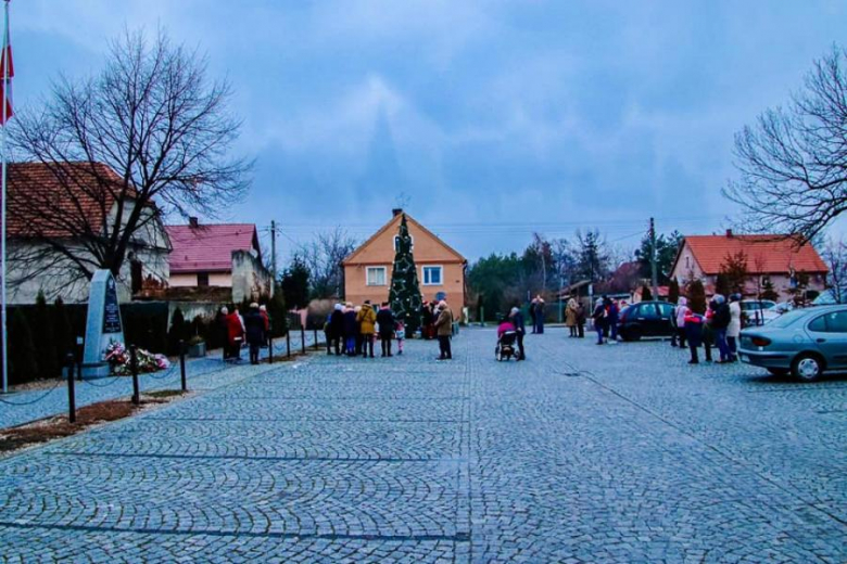 Uroczyste odpalenie choinki i wizyta Św. Mikołaja