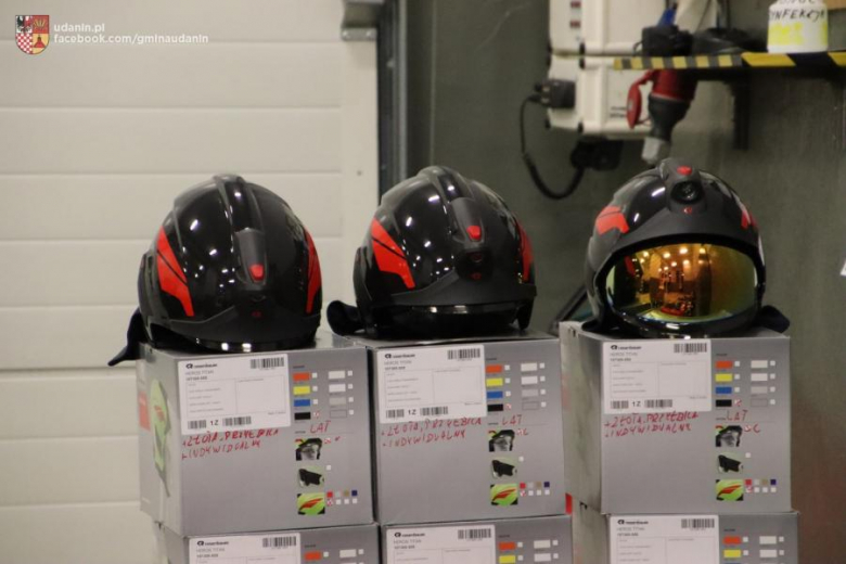 Przekazanie sprzętu pożarniczego