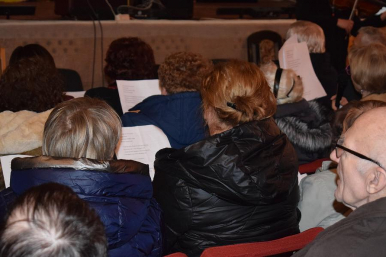 Dzień Kobiet w Gminnym Ośrodku Kultury w Kostomłotach