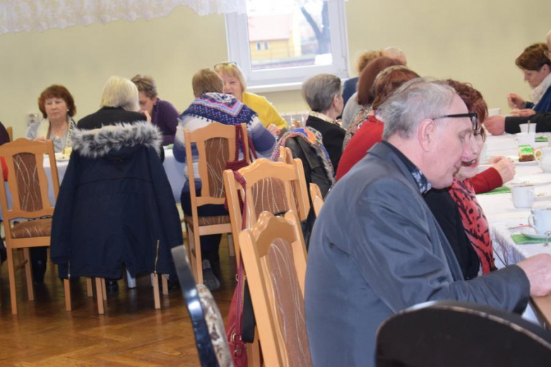 Dzień Kobiet w Gminnym Ośrodku Kultury w Kostomłotach