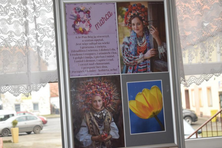 Dzień Kobiet w Gminnym Ośrodku Kultury w Kostomłotach