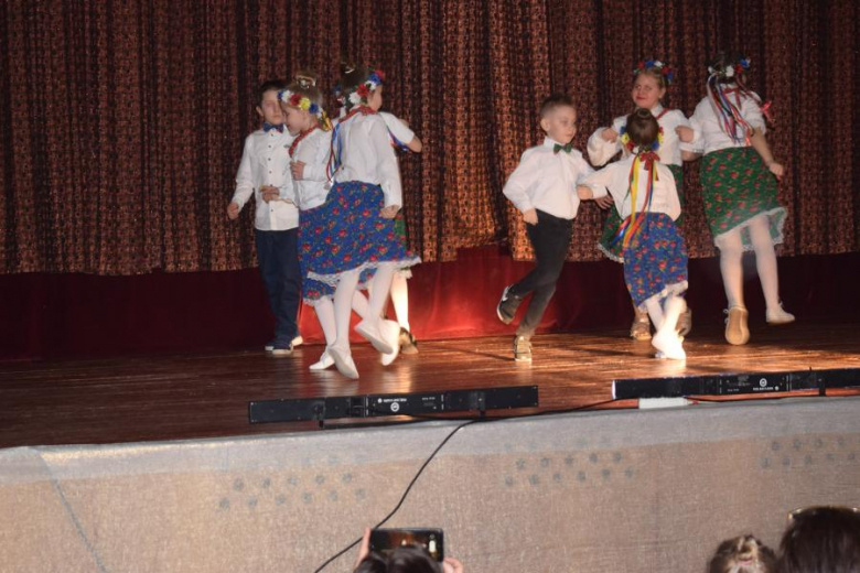 Dzień Kobiet w Gminnym Ośrodku Kultury w Kostomłotach