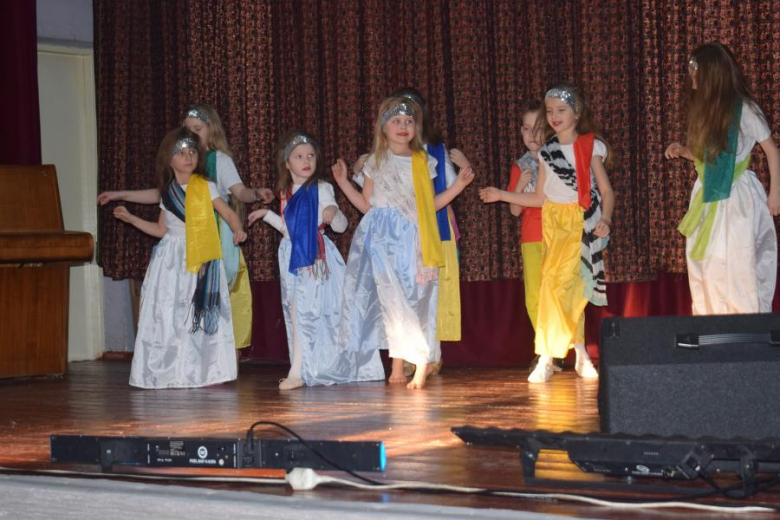 Dzień Kobiet w Gminnym Ośrodku Kultury w Kostomłotach