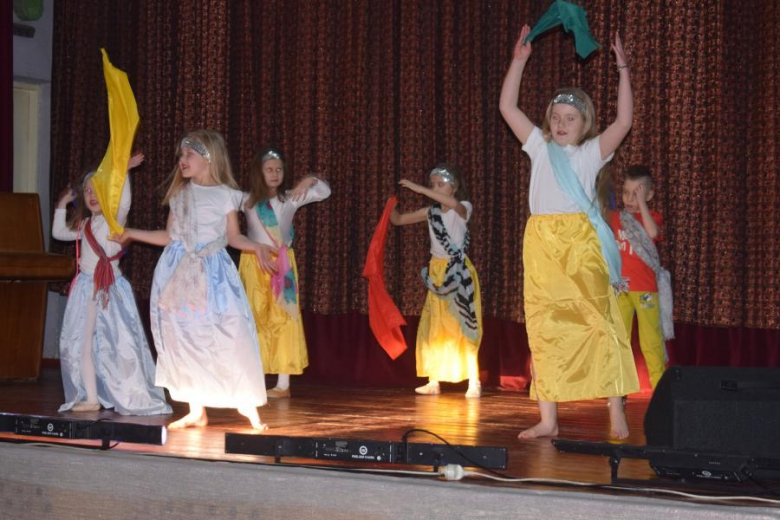 Dzień Kobiet w Gminnym Ośrodku Kultury w Kostomłotach