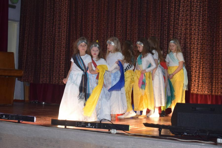 Dzień Kobiet w Gminnym Ośrodku Kultury w Kostomłotach