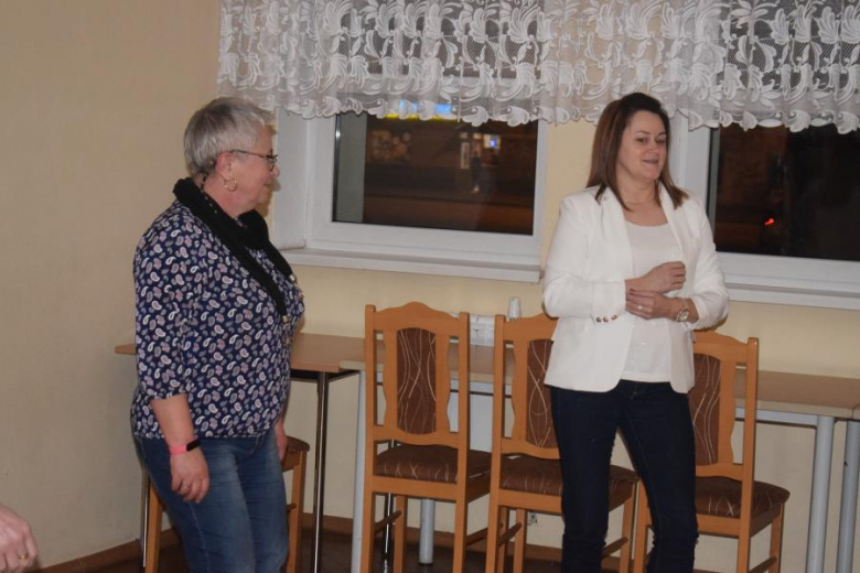 Dzień Kobiet w Gminnym Ośrodku Kultury w Kostomłotach