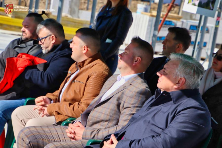 Wmurowano kamień węgielny pod budowę Centrum Usług Społeczno-Zdrowotnych w Piekarach