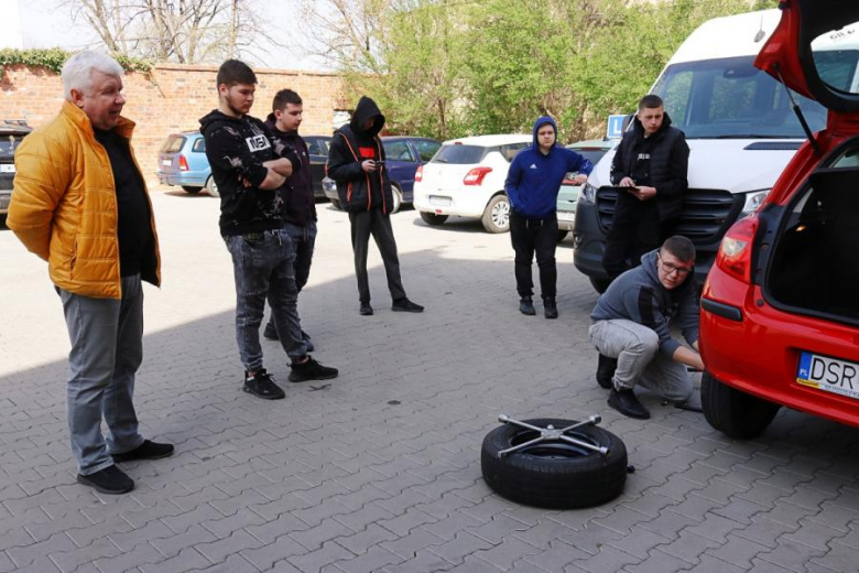 Aktywny Dzień Zawodowca w PZS nr 2