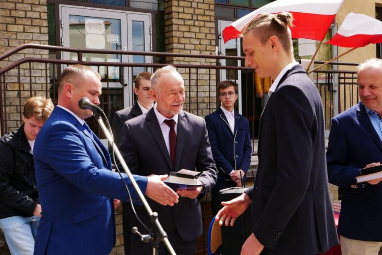 Pożegnanie maturzystów