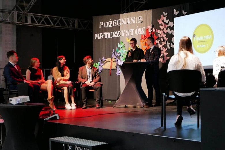 Pożegnanie maturzystów