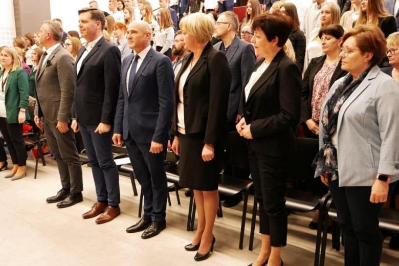 Pożegnanie maturzystów