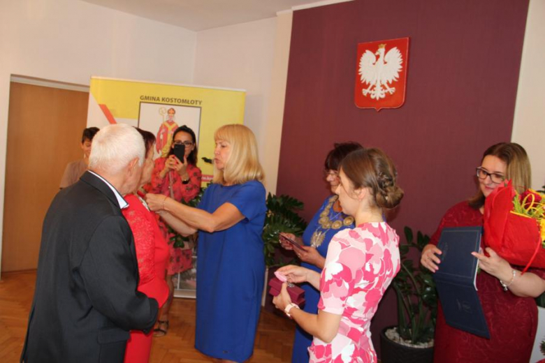 Wręczono medale za długoletnie pożycia małżeńskie