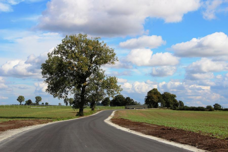 Odebrano I etap przebudowy drogi gminnej relacji Piotrowice – Paździorno