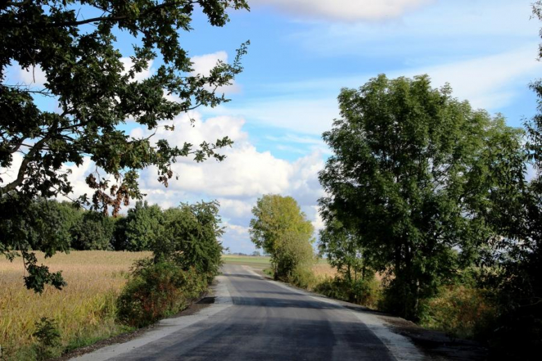Odebrano I etap przebudowy drogi gminnej relacji Piotrowice – Paździorno