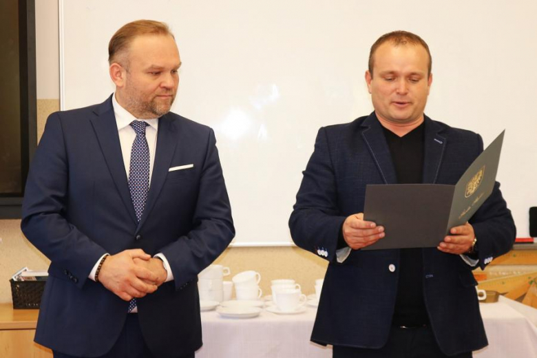 Dzień Edukacji Narodowej to okazja do docenienia trudnej i odpowiedzialnej pracy