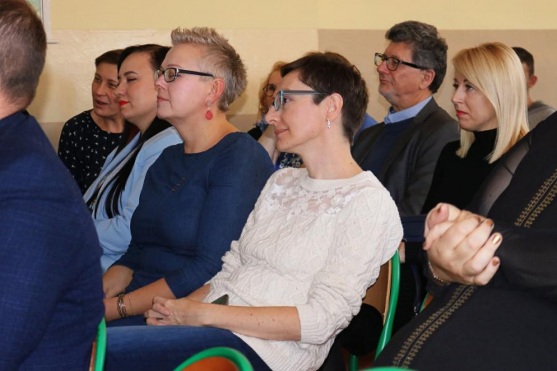 Dzień Edukacji Narodowej to okazja do docenienia trudnej i odpowiedzialnej pracy