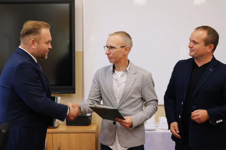 Dzień Edukacji Narodowej to okazja do docenienia trudnej i odpowiedzialnej pracy