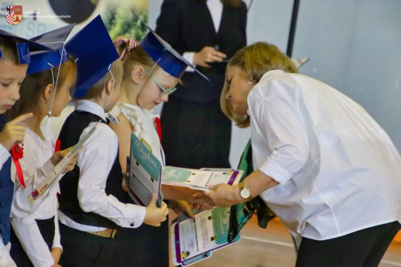 28 października br. odbyło się kolejne pasowanie pierwszaków, tym razem w Szkole Podstawowej w Udani