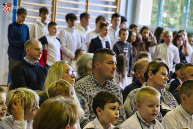 28 października br. odbyło się kolejne pasowanie pierwszaków, tym razem w Szkole Podstawowej w Udani