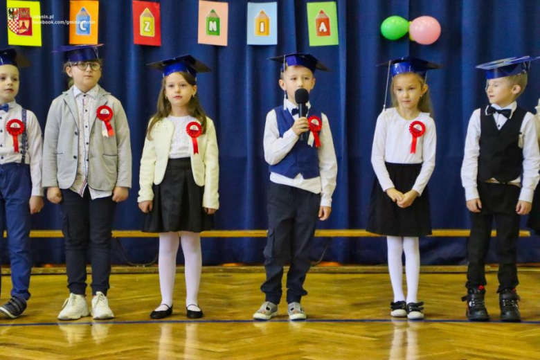 28 października br. odbyło się kolejne pasowanie pierwszaków, tym razem w Szkole Podstawowej w Udani