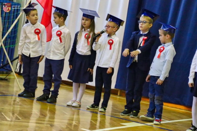 28 października br. odbyło się kolejne pasowanie pierwszaków, tym razem w Szkole Podstawowej w Udani