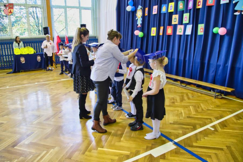 28 października br. odbyło się kolejne pasowanie pierwszaków, tym razem w Szkole Podstawowej w Udani